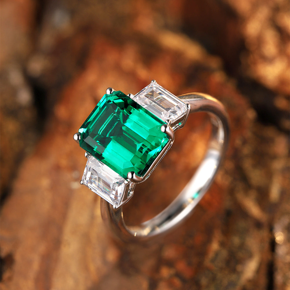 Laboratory grown emerald ring,main stone 3.28CT,9K gold ring setting