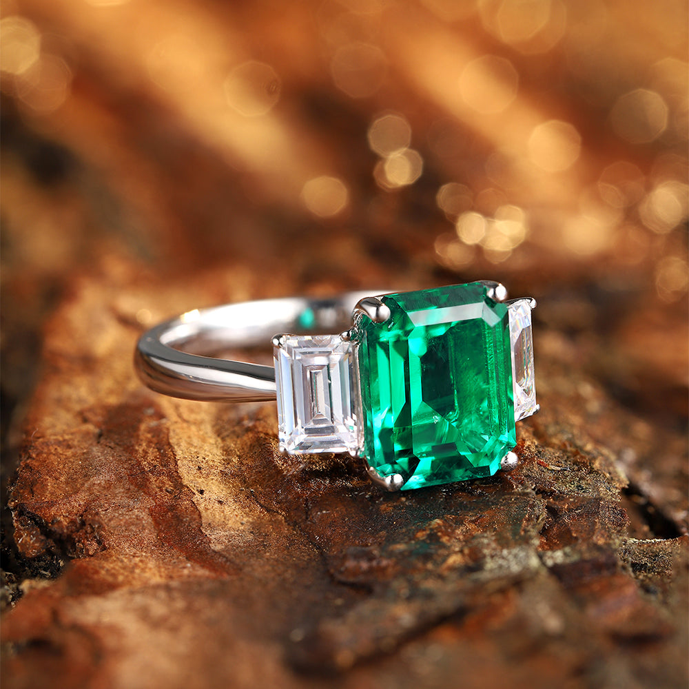 Laboratory grown emerald ring,main stone 3.28CT,9K gold ring setting