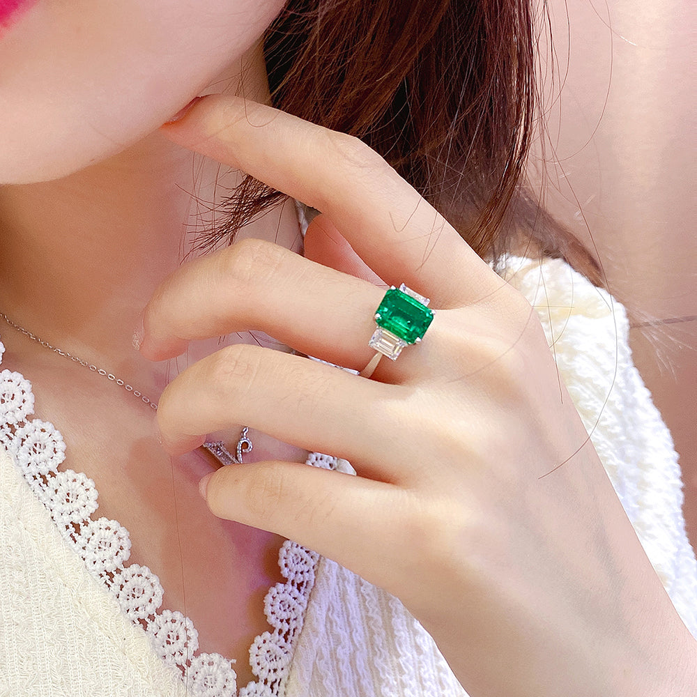 Laboratory grown emerald ring,main stone 3.28CT,9K gold ring setting