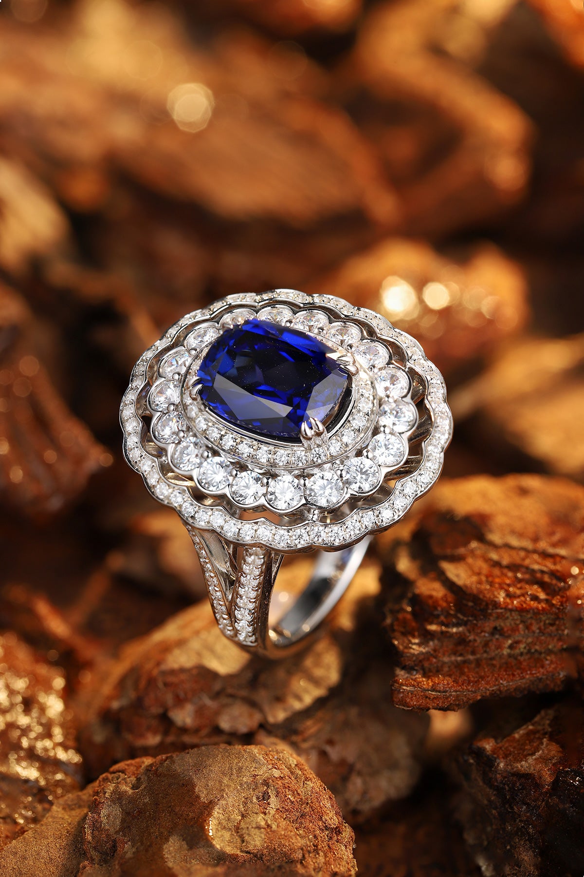 Laboratory grown sapphire ring,main stone 4.005CT,9K gold ring setting