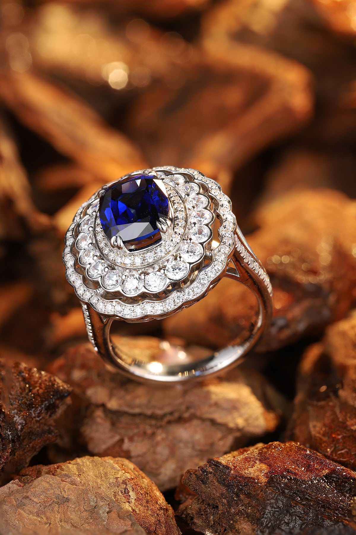 Laboratory grown sapphire ring,main stone 4.005CT,9K gold ring setting