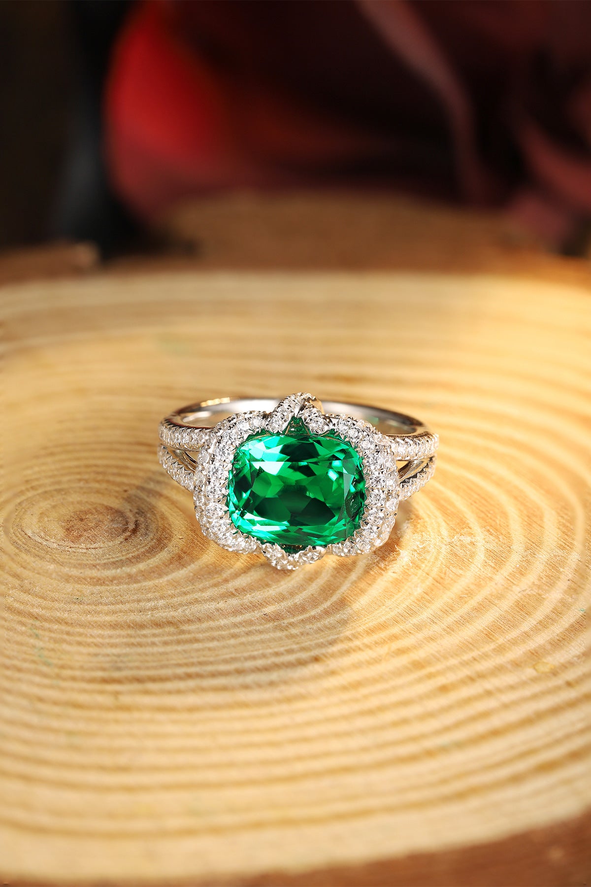 Laboratory grown emerald ring,main stone 2.95CT,9K gold ring setting