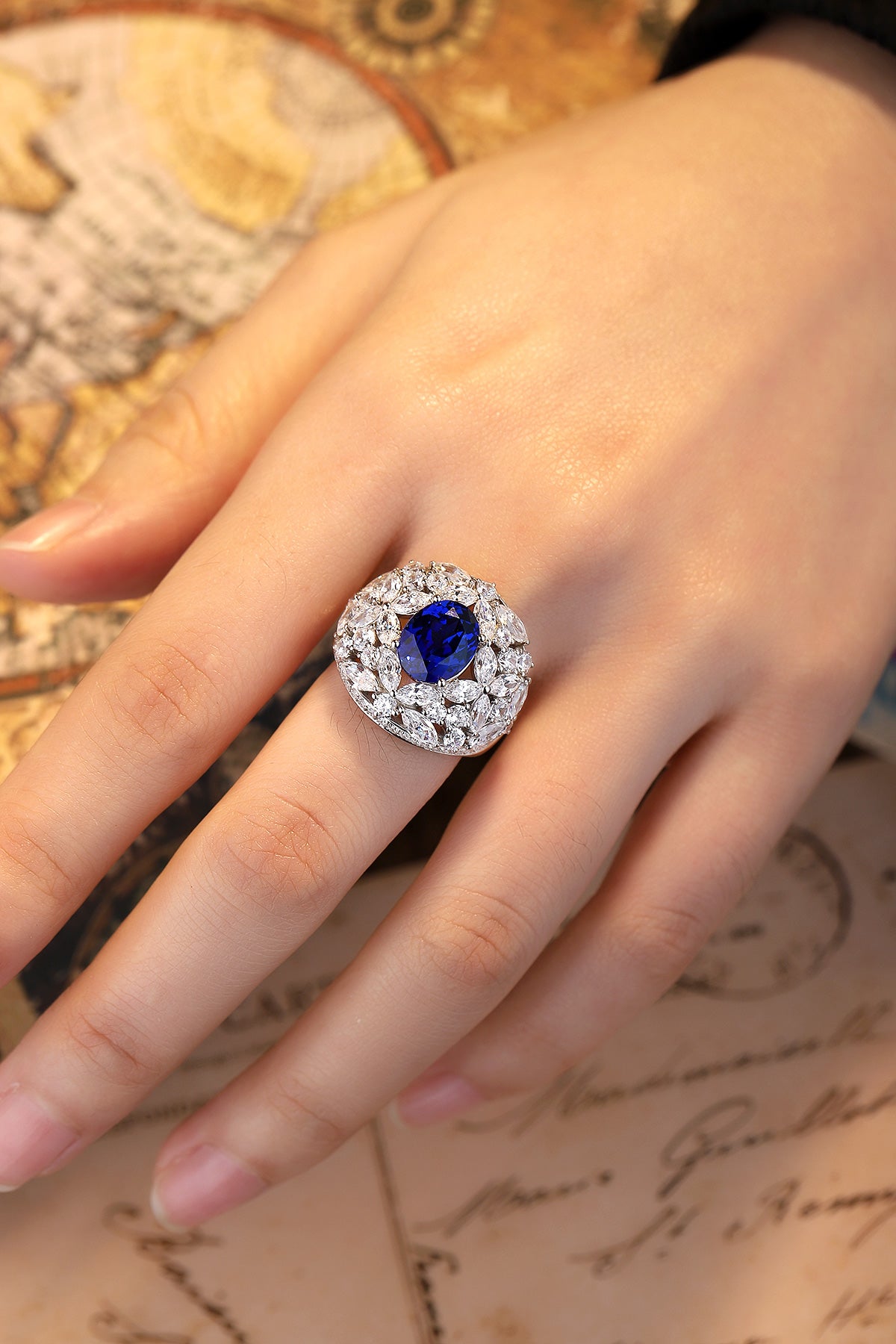 Laboratory grown sapphire ring,main stone 3.2CT,9K gold ring setting