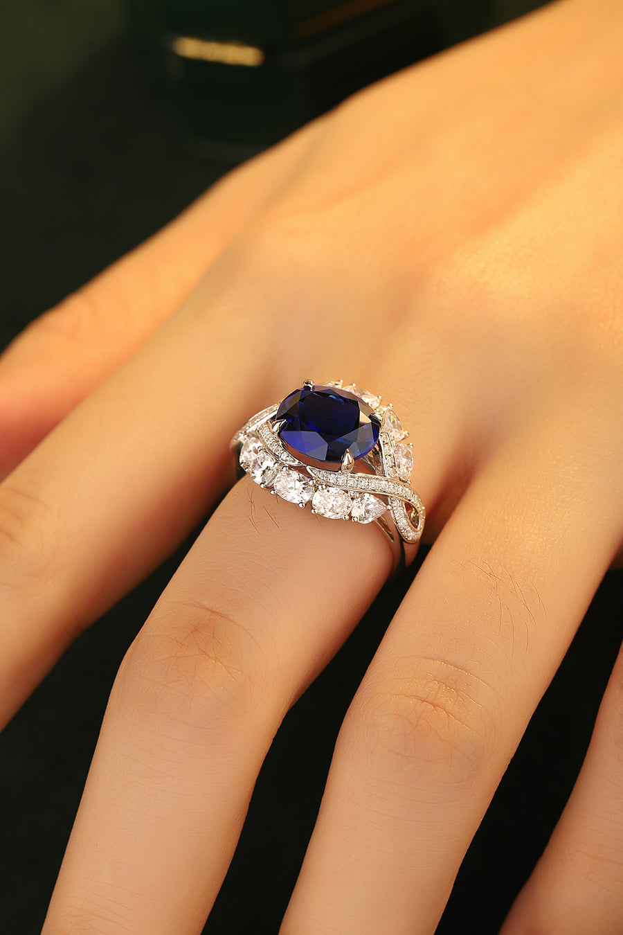 Laboratory grown sapphire ring,main stone 4.815CT,9K gold ring setting