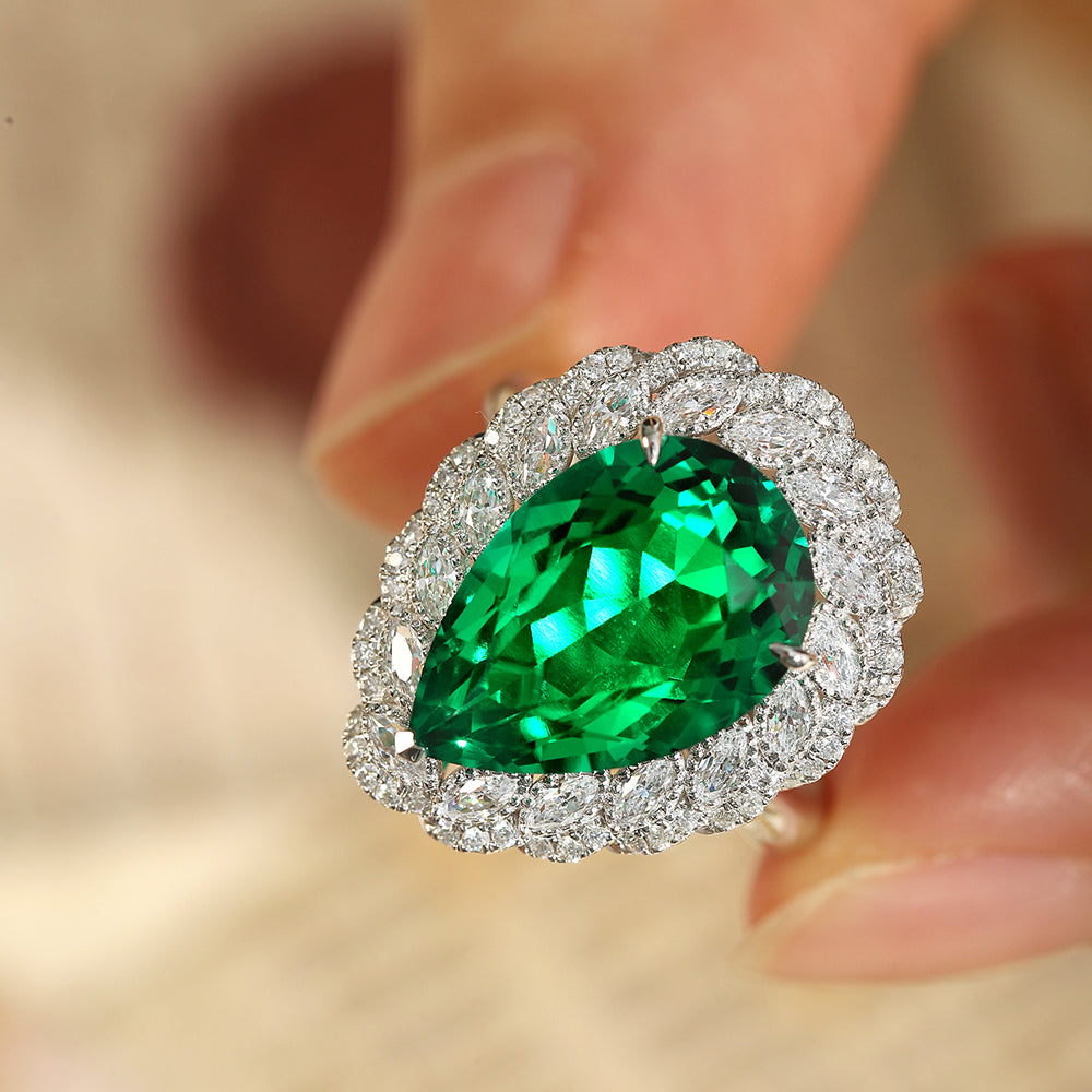 Laboratory grown emerald ring,main stone 5.5CT,9K gold ring setting