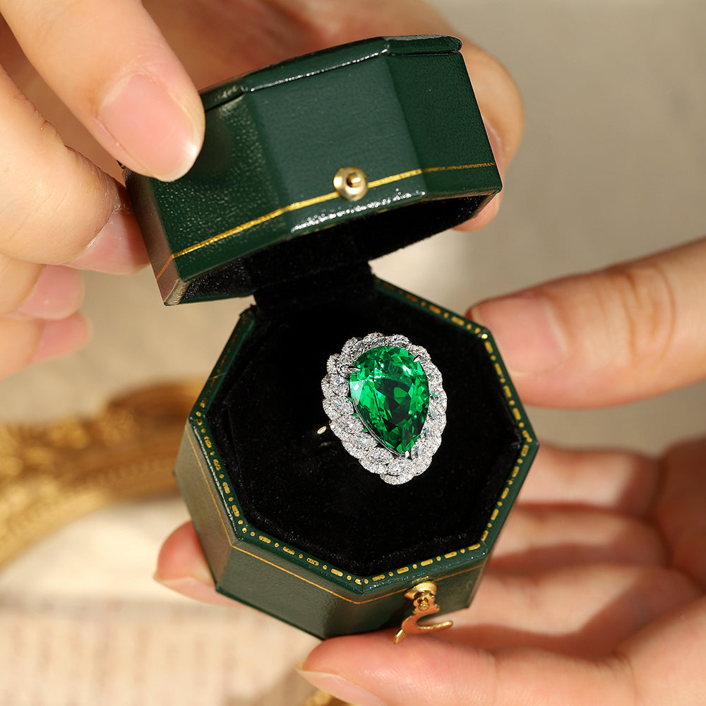 Laboratory grown emerald ring,main stone 5.5CT,9K gold ring setting