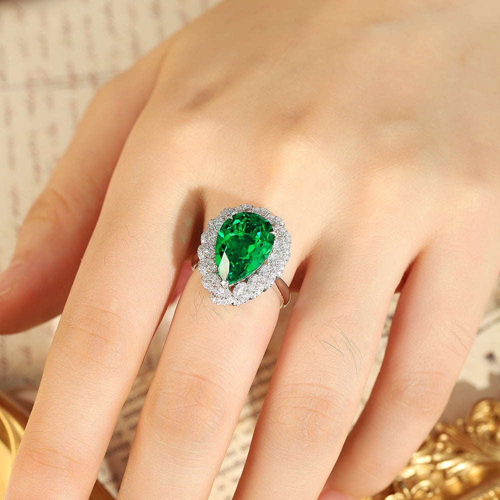 Laboratory grown emerald ring,main stone 5.5CT,9K gold ring setting