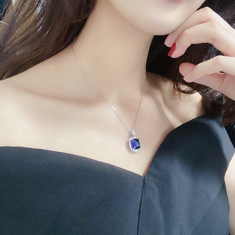 Laboratory grown sapphire necklace,main stone 10.64CT,9K gold necklace setting