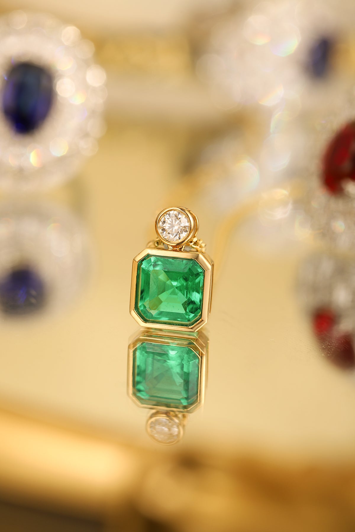 Laboratory grown emerald necklace,main stone 1.73CT,18K gold ring setting