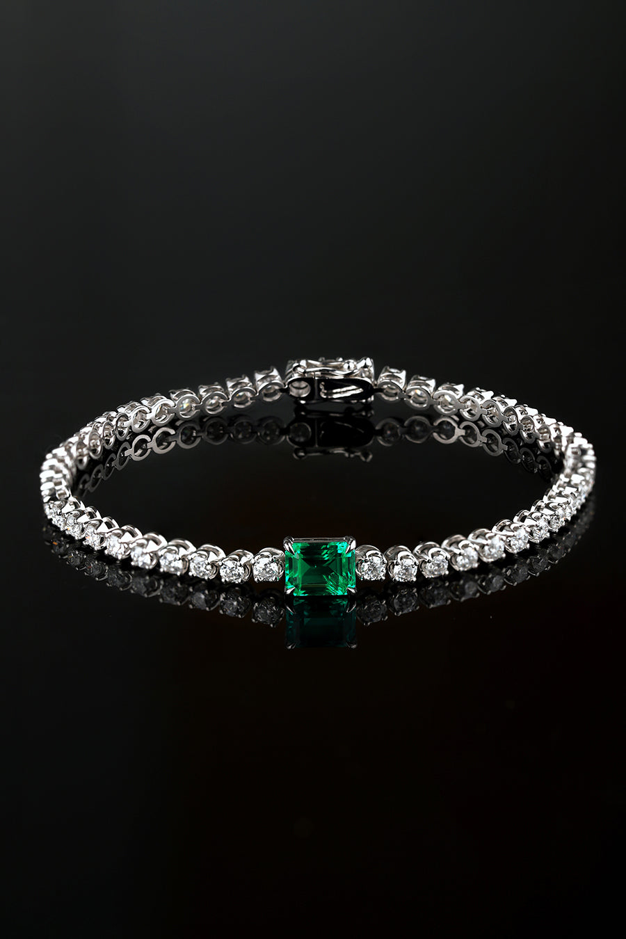 Laboratory grown emerald Bracelet,main stone 0.89CT,9K gold necklace setting