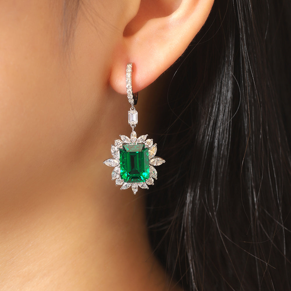 Laboratory grown emerald ear stud,main stone 10.06CT,9K gold necklace setting